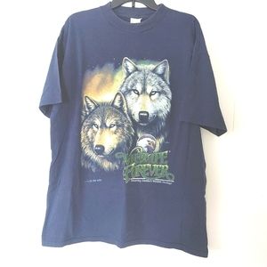 Vintage 90's Wolf In The Wild Blue WildLife Forever Tshirt Size XL Single Stitch